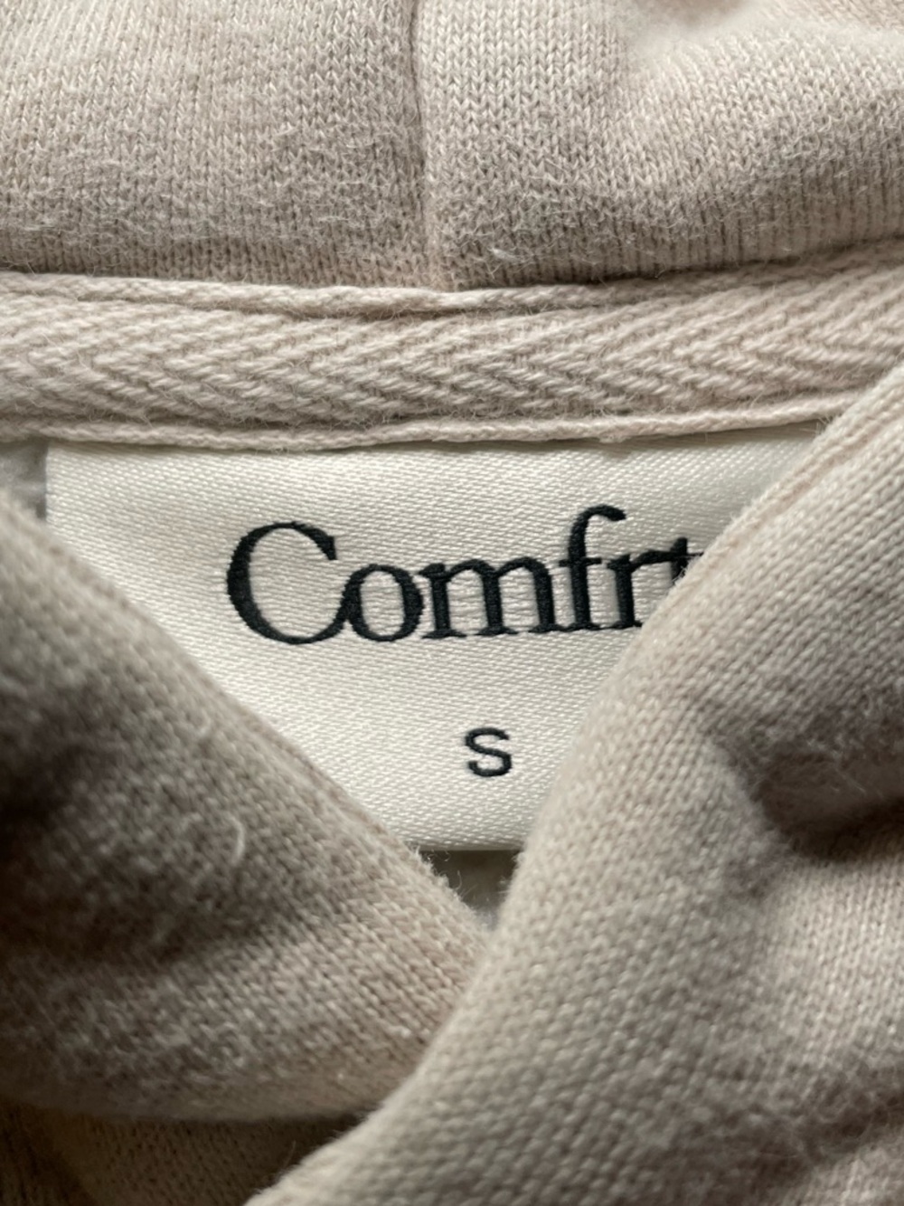 Comfrt Basic Crop Hoodie in Cotton - Picture 7 of 8